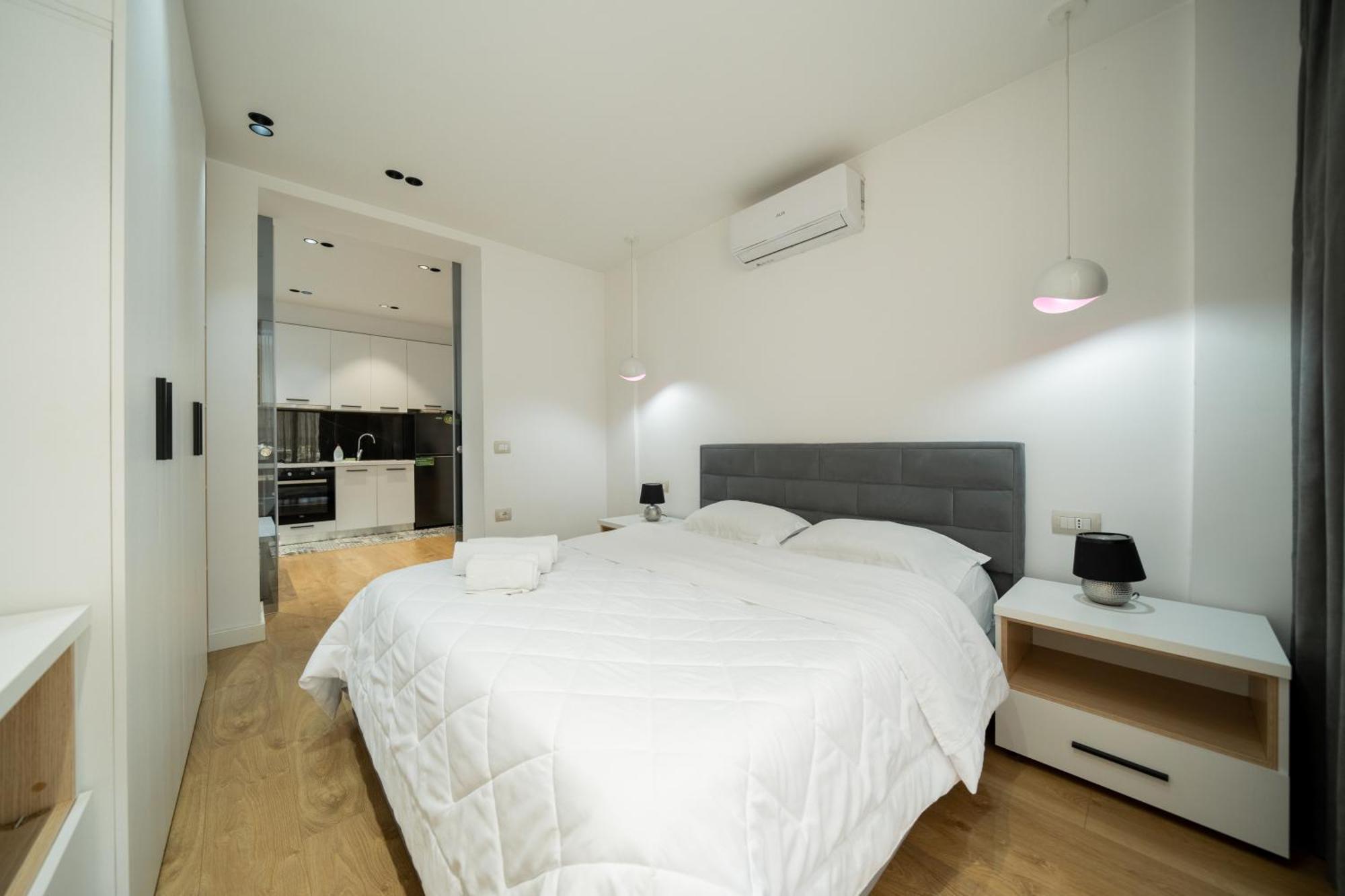 Cosy Urban Central Apartment Tirana Zewnętrze zdjęcie