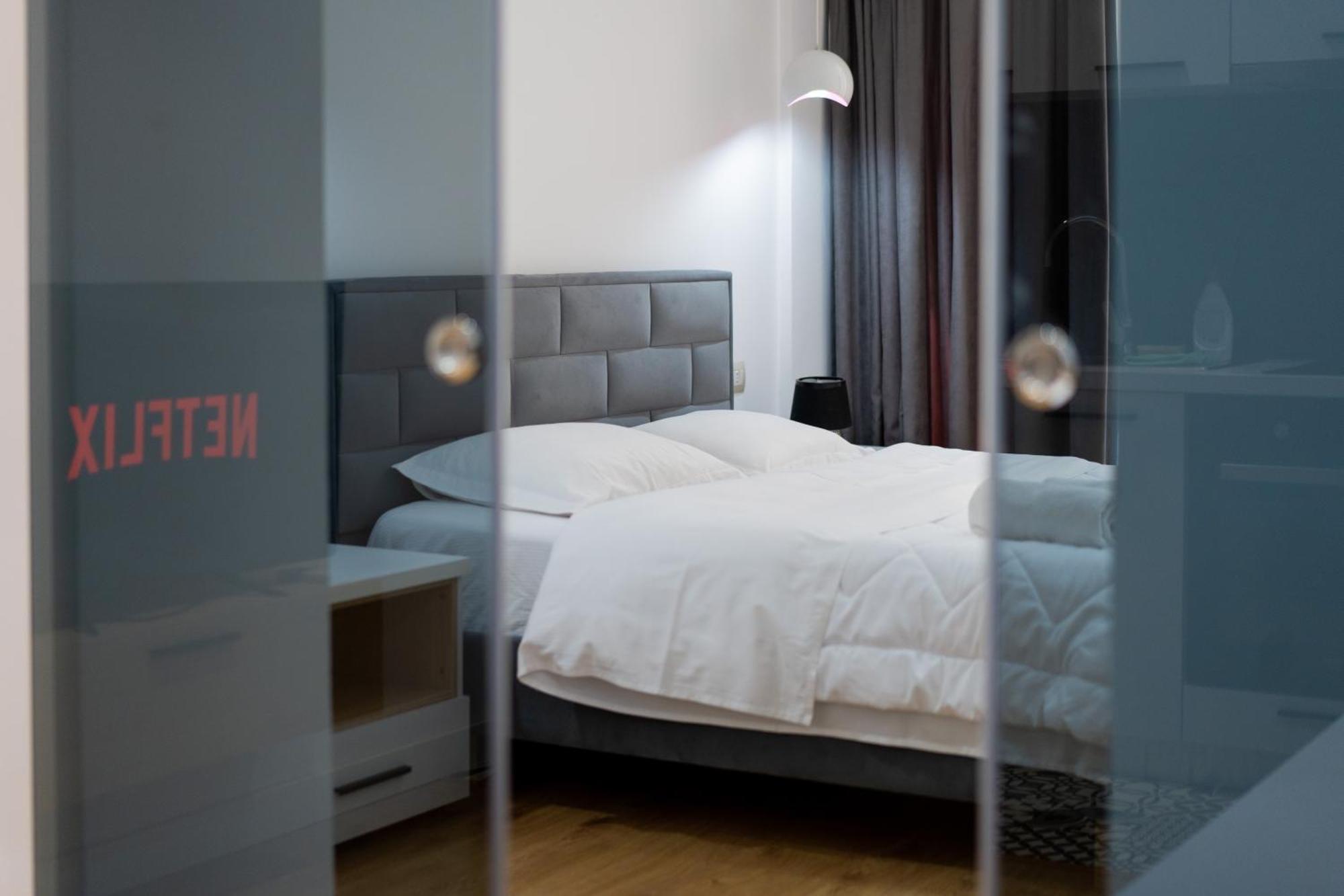 Cosy Urban Central Apartment Tirana Zewnętrze zdjęcie